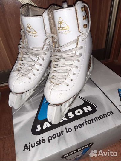 Коньки для фигурного катания