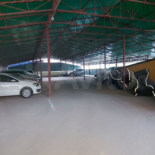 Машиноместо, 15 м²
