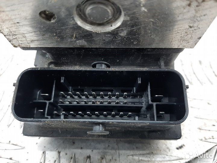 Блок ABS для Opel Corsa D 93195839