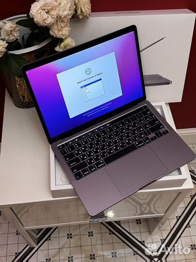 Новьё, в максималке, MacBook Pro 13, 32GB, 512GB