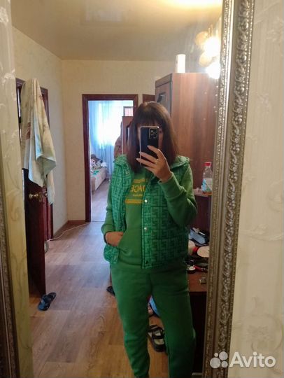 Костюм женский