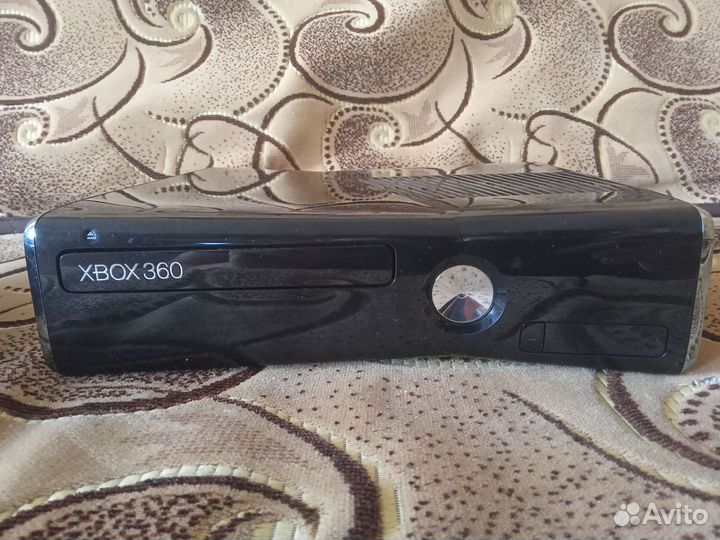 Xbox 360 slim freeboot