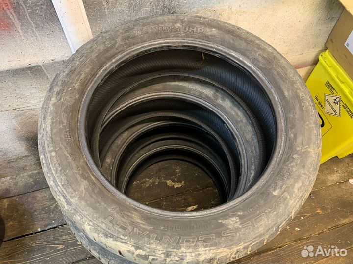 Continental CrossContact UHP E 235/50 R19