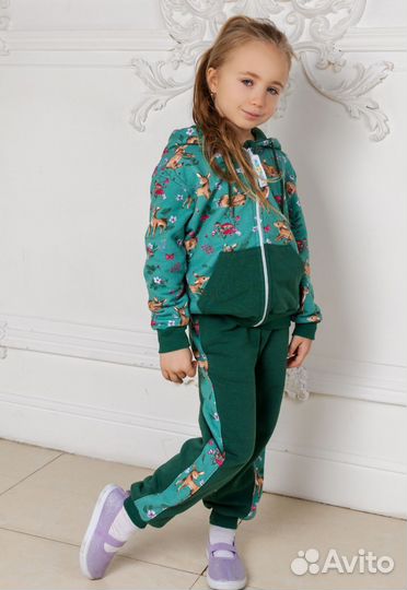 Спортивный костюм