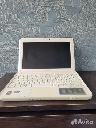 Нетбук Samsung n130