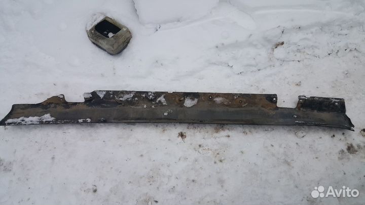 Порог накладка правый bmw e46 бмв е46 пластик