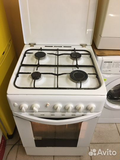 Газовая плита Indesit (50x50) с грилем