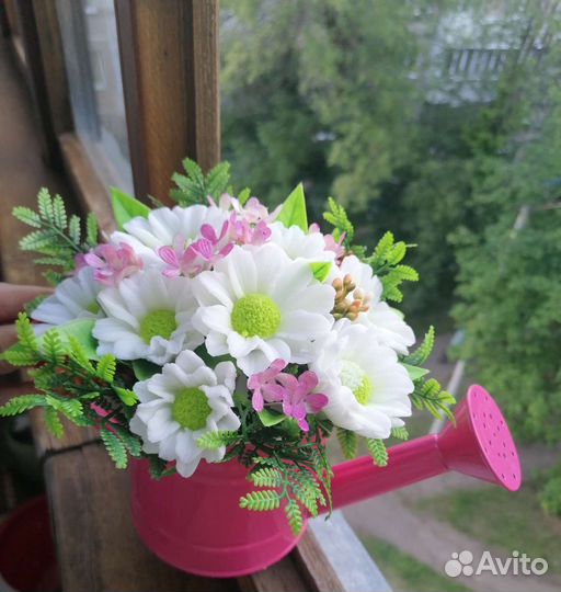 Ромашки из мыла в лейке-кашпо