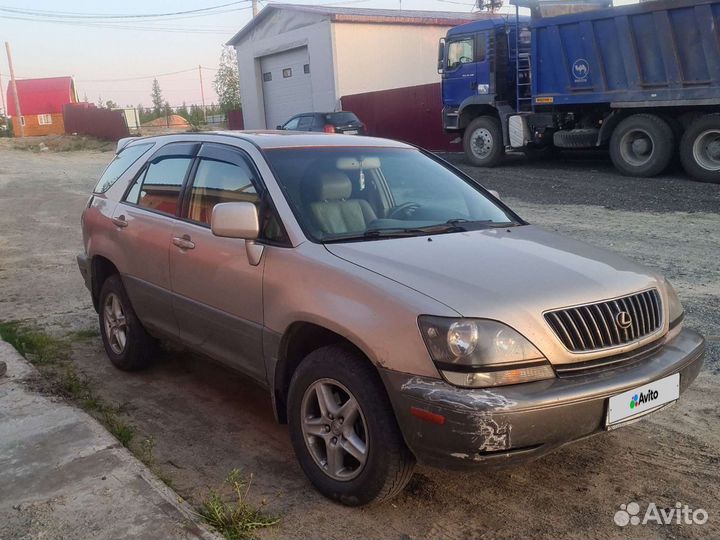 Lexus RX 3.0 AT, 1999, 372 328 км