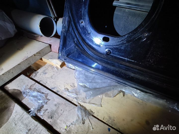 Дверь передняя правая opel astra h (черная)