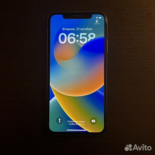 iPhone X, 256 ГБ