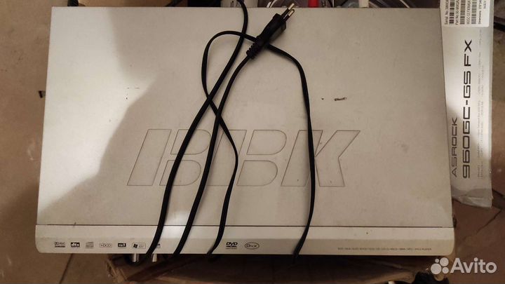DVD плеер BBK DV 721S