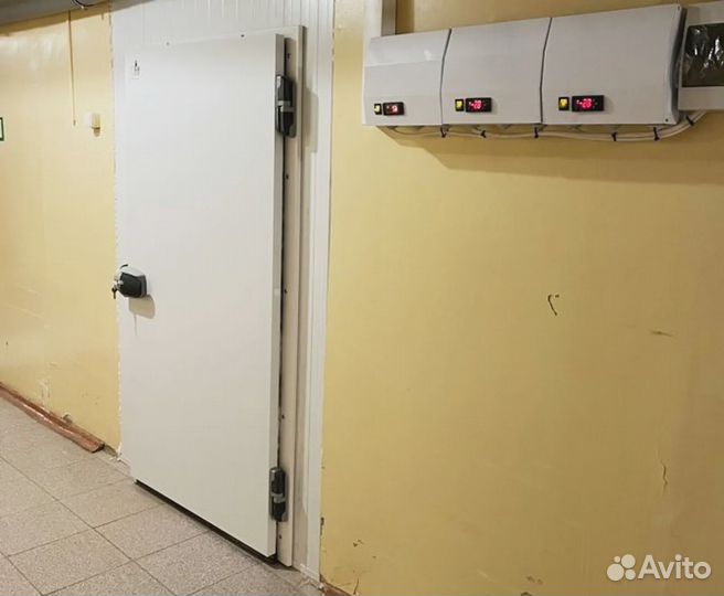 Двери для холодильных камер В наличии 200 штук