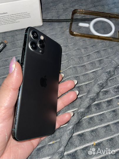 iPhone 11 Pro, 64 ГБ