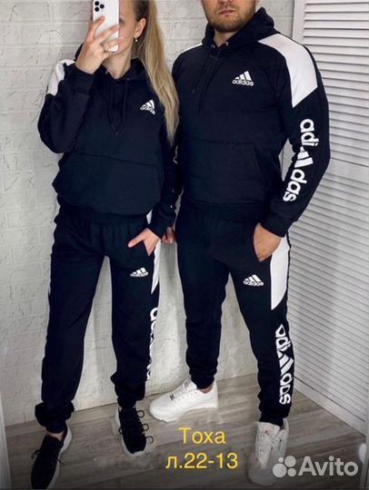 Спортивный костюм adidas новый