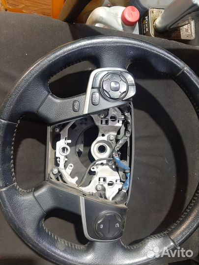Руль на toyota camry 50, 55