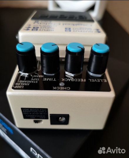 Гитарная педаль boss dd 8 delay