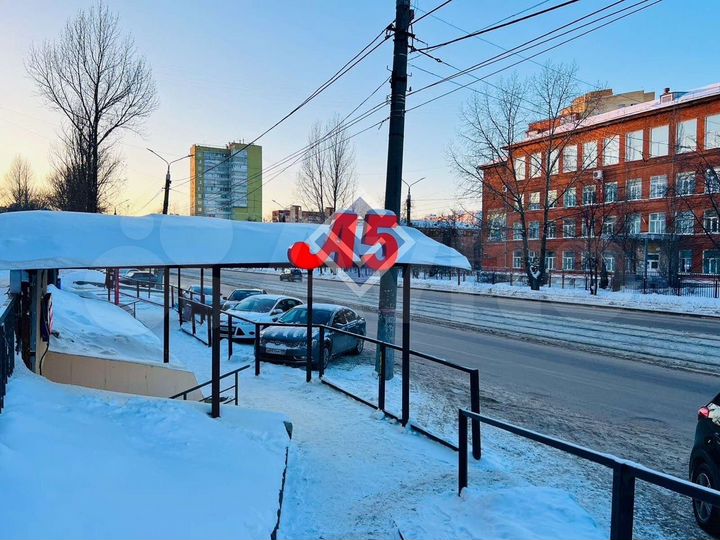 Продам торговую площадь 73,1 м2