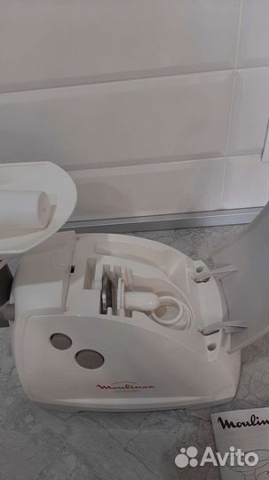 Мясорубка электрическая Moulinex HV 8