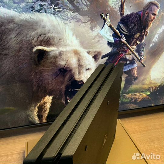 Sony PS4 PRO Black + много игр