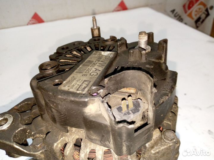 Volkswagen golf 5 генератор valeo 03C903023B