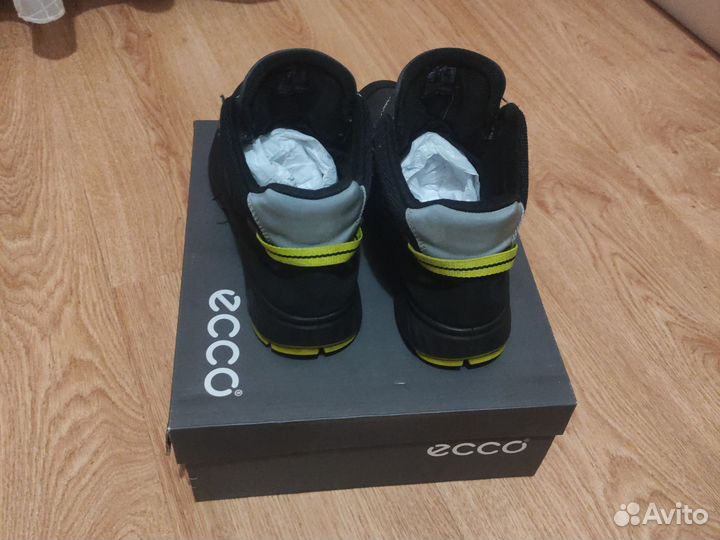 Ботинки ecco 39