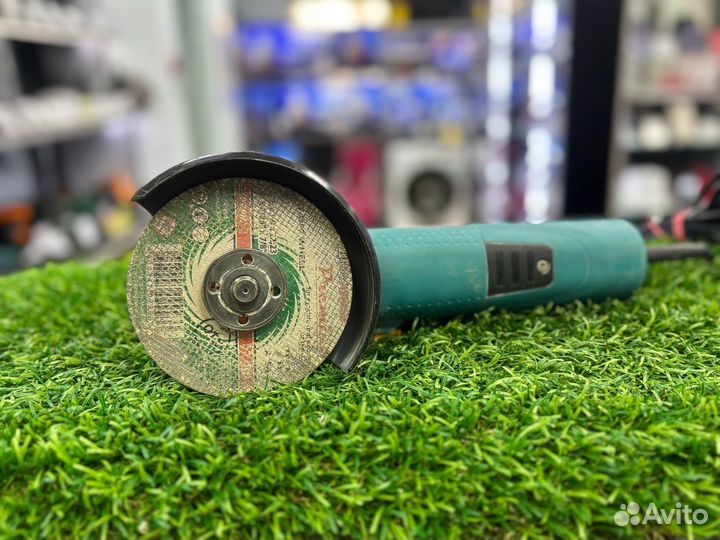 Сетевая угловая шлифовальная машина Bort BWS-905-R