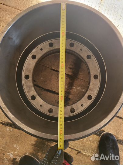 Передние тормозные барабаны