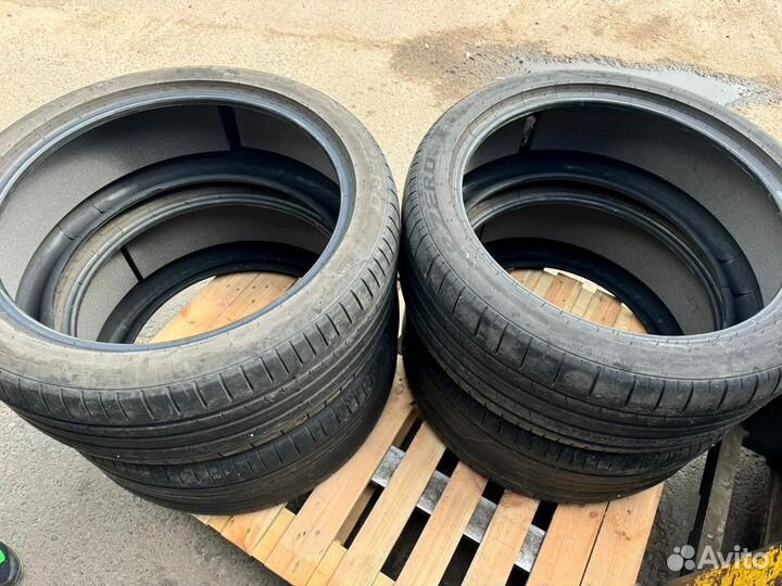 Pirelli P Zero 285/40 R23 и 325/35 R23 110Y