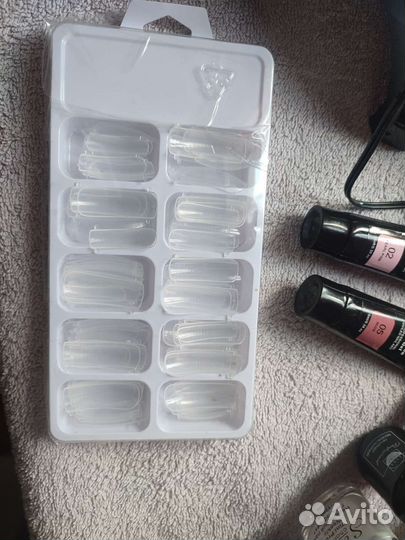 Маникюрный набор с лампой