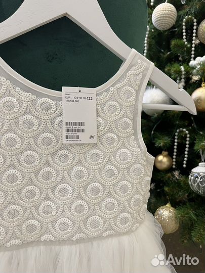 Платье праздничное для девочки 122-128