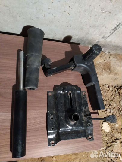 Запчасти для офисных кресел