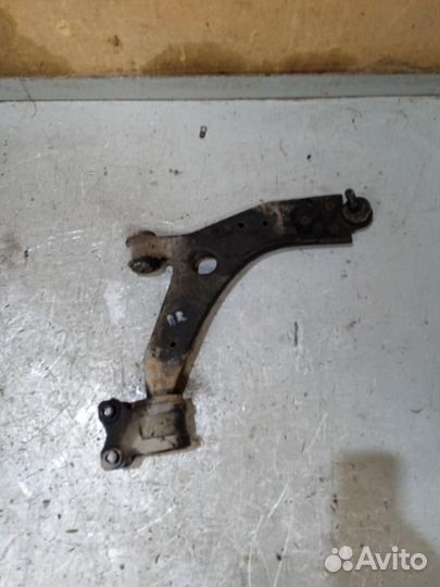 Рычаг передний правый Focus