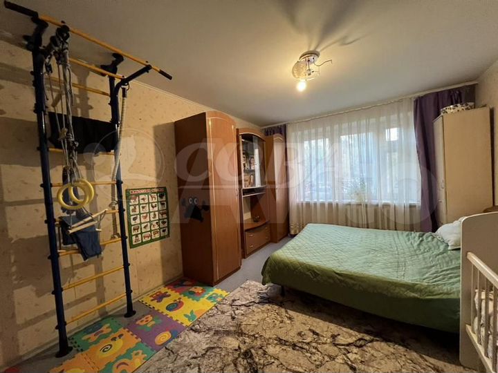 3-к. квартира, 93 м², 1/10 эт.