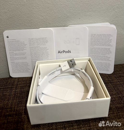 Беспроводные наушники apple airpods 2