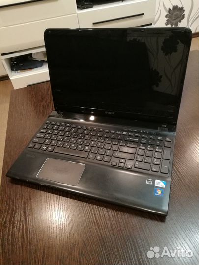 Sony vaio SVE151D11V