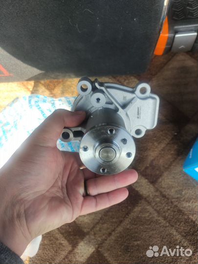 Помпа hyundai tucson 1