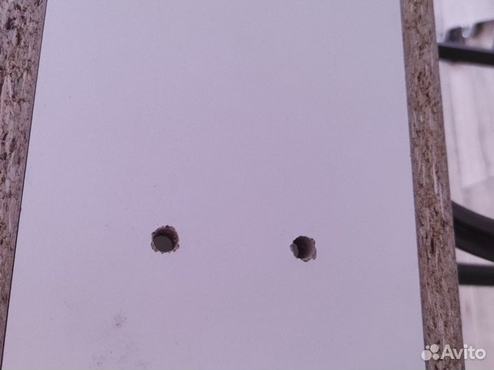 Навесная полка с ящиками