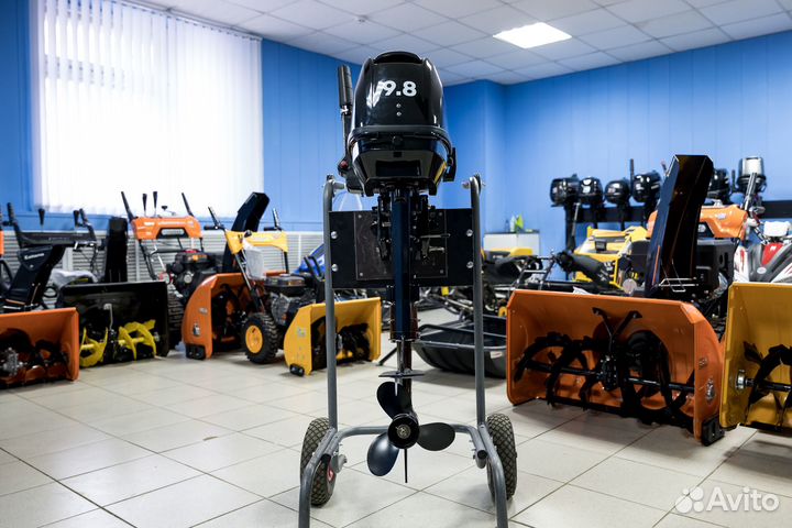 Лодочный мотор gladiator G 9.8 FHS витрина
