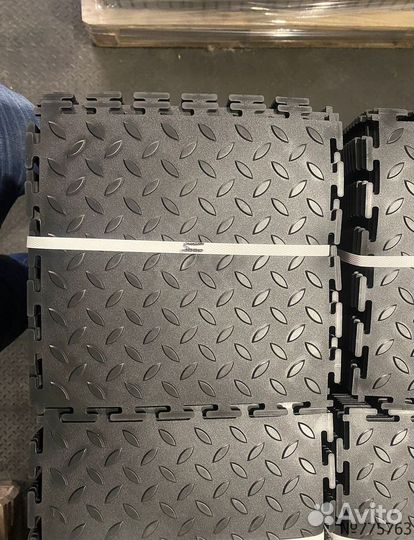 Пвх плитка для гаража