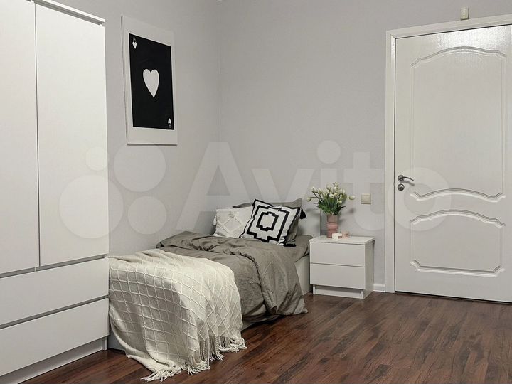 Комната 19,6 м² в 4-к., 16/16 эт.