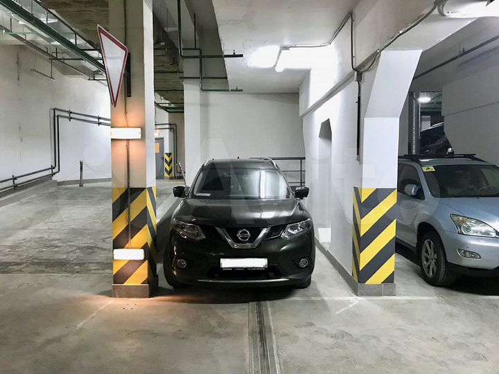 Машиноместо, 16 м²