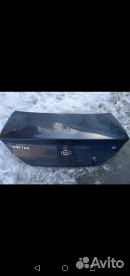 Крышка багажника (хлопушка) на Кия Спектра