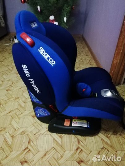 Детское автомобильное кресло Sparco