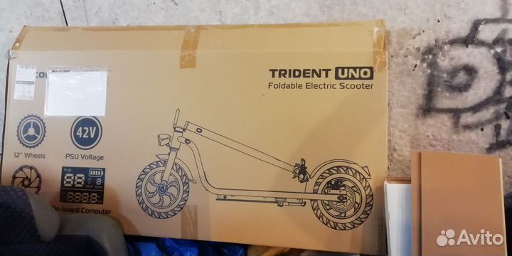 Электросамокат iconbit trident uno 120