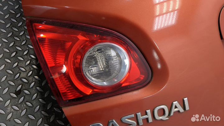 Двигатель стеклоочистителя задний Nissan Qashqai