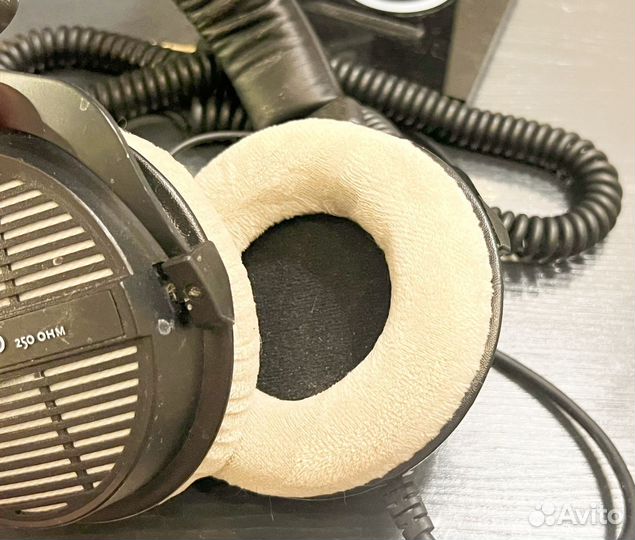 Наушники beyerdynamic dt 990 pro