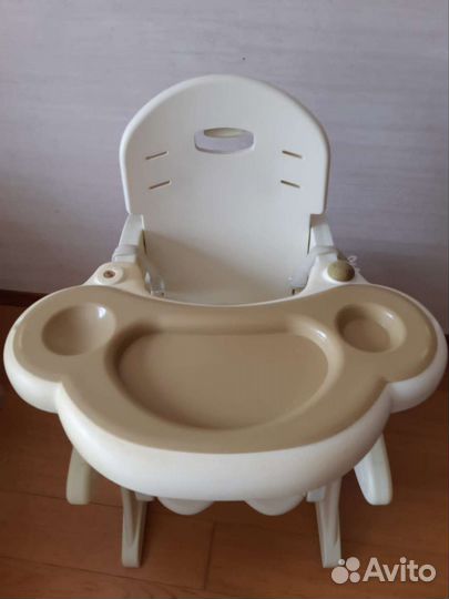 Стульчик для кормления baby care