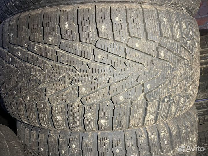 Nokian Tyres Hakkapeliitta 7 SUV 295/40 R21