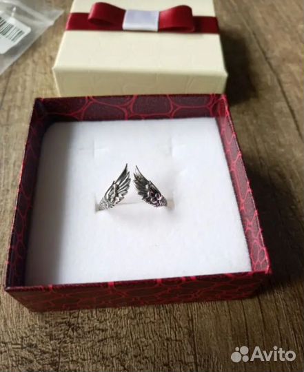 Серебряное кольцо 925 пробы -крылья